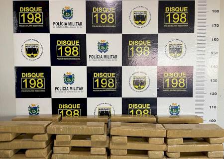 Passageiro de ônibus é flagrado com 50 kg de maconha em Ponta Porã